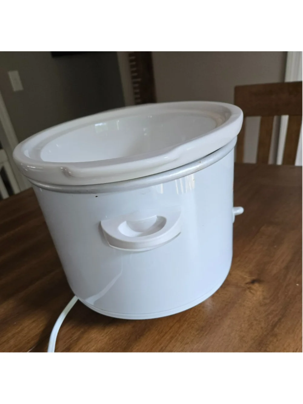 Vintage 1998 Proctor Silex Slow Cooker 4QTS Oval White - Vegetables 33375A